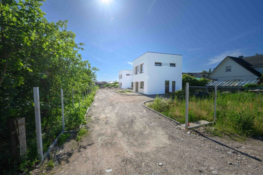 Parduodamas namas Klaipėdos r. sav., Slengių k., Baukštininkų g., 80 m2 ploto, 2 aukštai 32