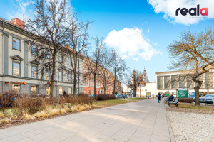 Stilingas, 3 miegamųjų, butas Senamiestyje 30
