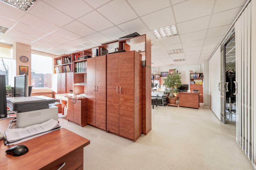 Parduodamos administracinės patalpos Kareivių g., Žirmūnai, Vilniaus m., Vilniaus m. sav., 500.02 m2 ploto 5