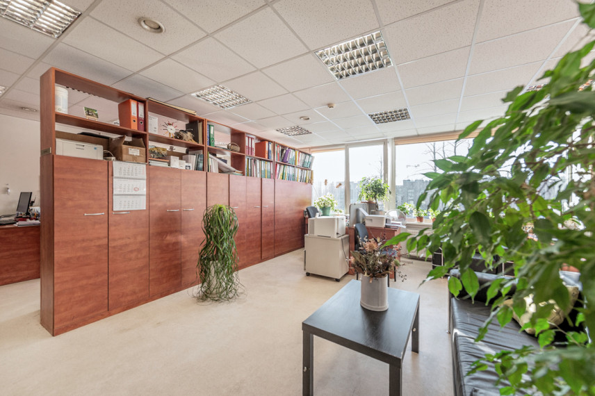 Parduodamos administracinės patalpos Kareivių g., Žirmūnai, Vilniaus m., Vilniaus m. sav., 500.02 m2 ploto 7