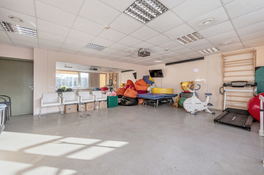 Parduodamos administracinės patalpos Kareivių g., Žirmūnai, Vilniaus m., Vilniaus m. sav., 500.02 m2 ploto 12