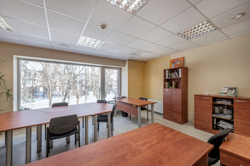Parduodamos administracinės patalpos Kareivių g., Žirmūnai, Vilniaus m., Vilniaus m. sav., 500.02 m2 ploto 20