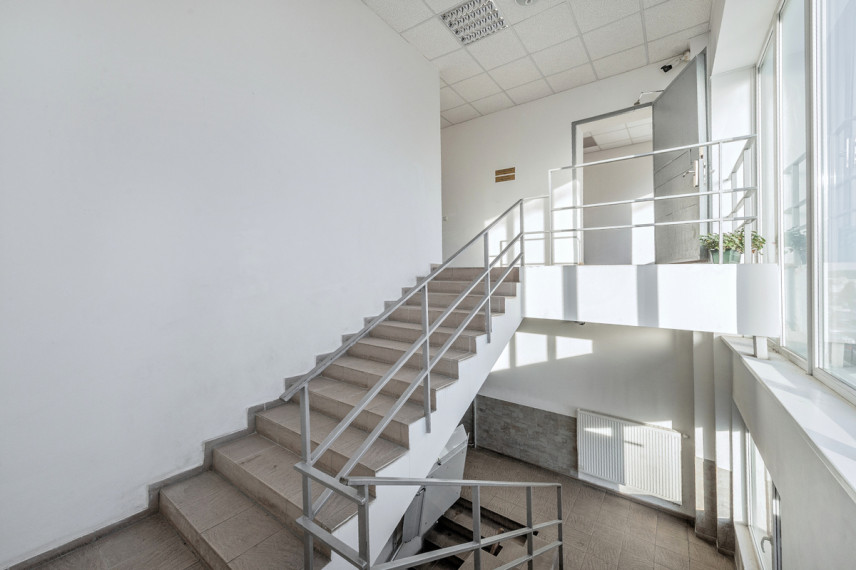 Parduodamos administracinės patalpos Kareivių g., Žirmūnai, Vilniaus m., Vilniaus m. sav., 500.02 m2 ploto 27