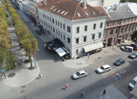 Nuomojamos administracinės, gamybinės, kitos paskirties, maitinimo, sandėliavimo patalpos Laisvės al., Centras, Kauno m., Kauno m. sav., 89.96 m2 ploto