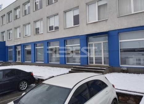 Nuomojamos administracinės, paslaugų, prekybos patalpos Metalistų g., Pabaliai, Šiaulių m., Šiaulių m. sav., 242.96 m2 ploto