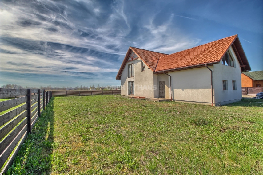 Parduodamas namas Sodų g., Radailių k., Klaipėdos r. sav., 180 m2 ploto, 2 aukštai 2