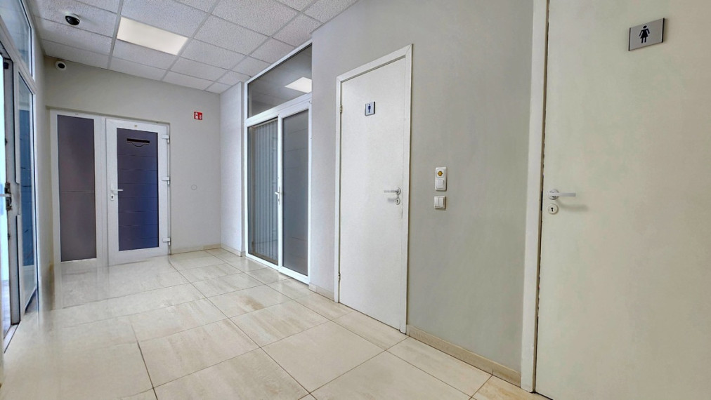Nuomojamos administracinės, paslaugų, prekybos patalpos Raudondvario pl., Vilijampolė, Kauno m., Kauno m. sav., 230 m2 ploto 5