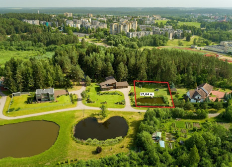 Išskirtinėje vietoje, šalia miško Utenos mieste parduodamas gyvenamosios paskirties sklypas