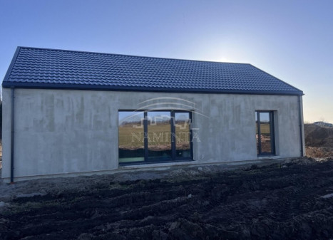 Parduodamas namas Šakinių k., Klaipėdos r. sav., 80 m2 ploto, 1 aukštai