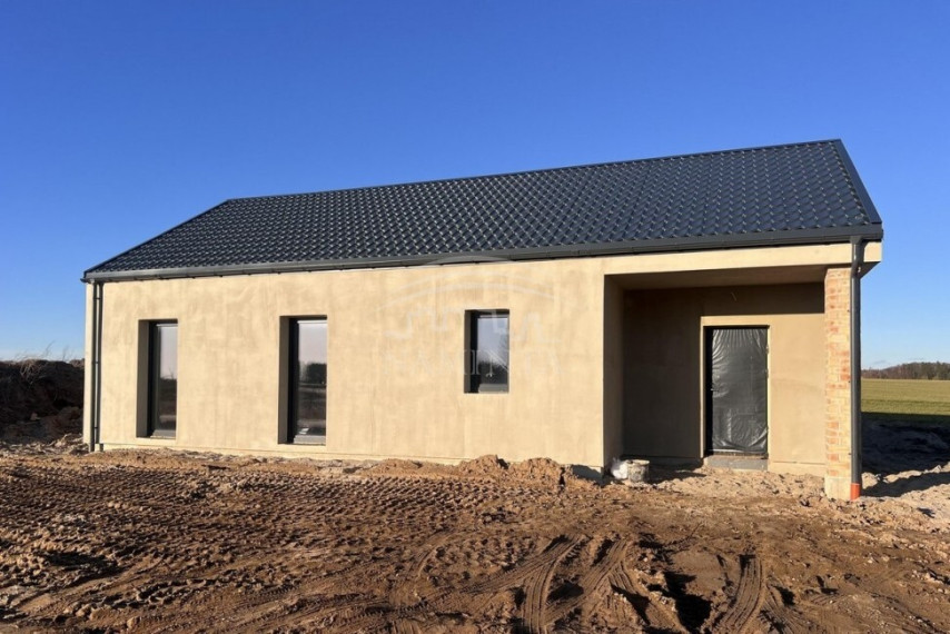 Parduodamas namas Šakinių k., Klaipėdos r. sav., 80 m2 ploto, 1 aukštai 2