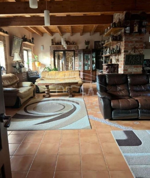 Parduodamas namas Kalotės k., Klaipėdos r. sav., 270 m2 ploto, 2 aukštai 6