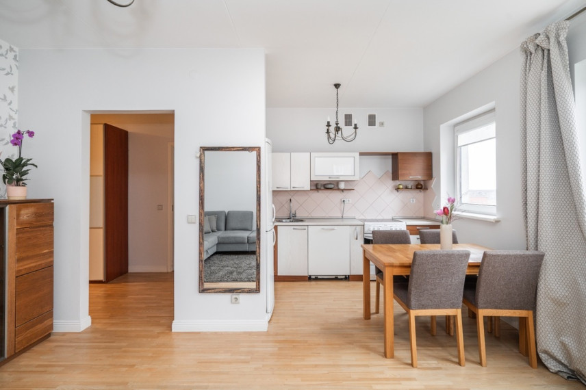 Parduodamas butas Justiniškių g., Justiniškės, Vilniaus m., Vilniaus m. sav., 50 m2 ploto, 2 kambariai 4