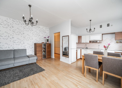 Parduodamas butas Justiniškių g., Justiniškės, Vilniaus m., Vilniaus m. sav., 50 m2 ploto, 2 kambariai