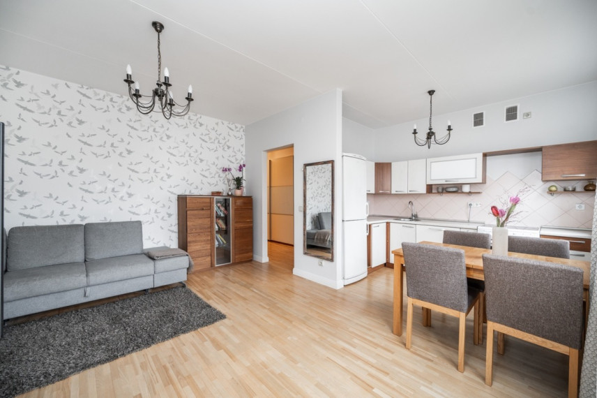Parduodamas butas Justiniškių g., Justiniškės, Vilniaus m., Vilniaus m. sav., 50 m2 ploto, 2 kambariai 1