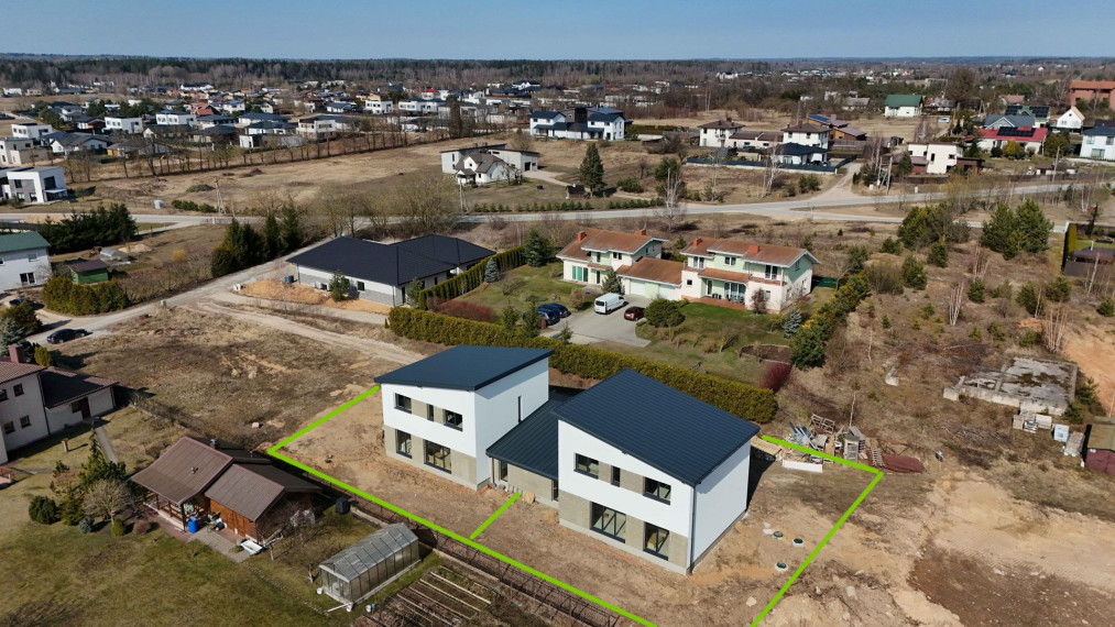 Parduodamas namas Mėtų g., Bajorų k., Vilniaus r. sav., 178 m2 ploto, 2 aukštai 4