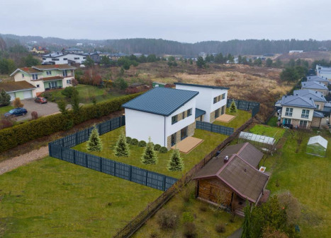Parduodamas namas Mėtų g., Bajorų k., Vilniaus r. sav., 178 m2 ploto, 2 aukštai