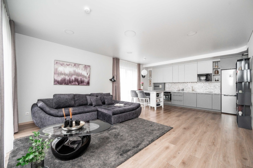 Parduodamas butas Lazdynėlių g.32, Lazdynėliai, Vilniaus m., Vilniaus m. sav., 54.61 m2 ploto, 2 kambariai 5