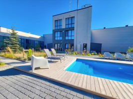 PARDUODAMAS dviejų kambarių butas naujame kvartale su šildomu baseinu Palangoje! 11