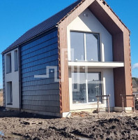 Parduodamas namas Vaivorykštės g., Palangoje, 80 kv.m ploto, 2 aukštai 4
