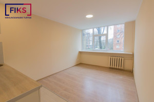 Parduodamas butas Partizanų g., Žaliakalnis, Kauno m., Kauno m. sav., 17.4 m² ploto 1 kambarys 10