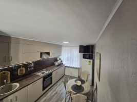Parduodamas butas Panevėžio m., Panevėžio m. sav., 64 m² ploto 3 kambariai 6