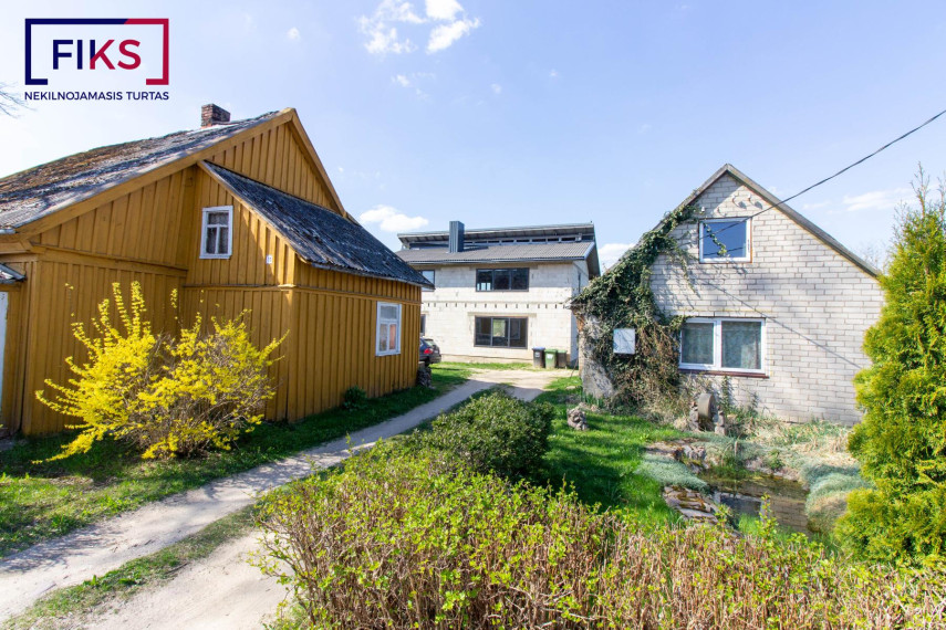 Parduodamas namas Taikos g., Kvėdarnos mstl., Šilalės r. sav., 145.00 m² ploto 4 kambariai 6