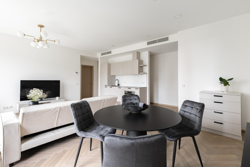 Parduodamas butas Konstitucijos pr., Šnipiškės, Vilniaus m., Vilniaus m. sav., 59.80 m² ploto 2 kambariai 3