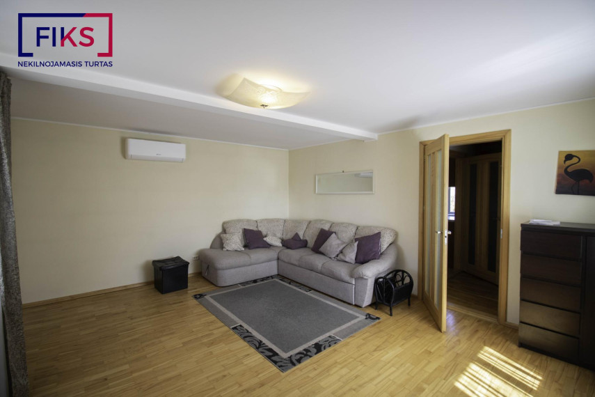 Parduodamas namas Braškių g., Gaižėnėlių k., Kauno r. sav., 98.00 m² ploto 3 kambariai 4