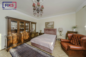 Parduodamas namas Ryšių g., Kauno m., Kauno m. sav., 199 m² ploto 6 kambariai 9