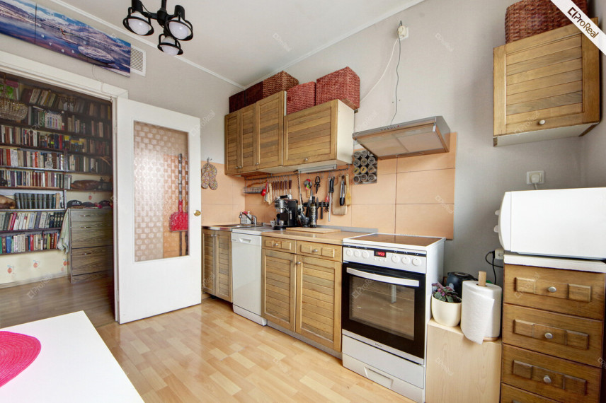 Parduodamas butas Gelvonų g., Šeškinė, Vilniaus m., Vilniaus m. sav., 63 m2 ploto, 3 kambariai 3