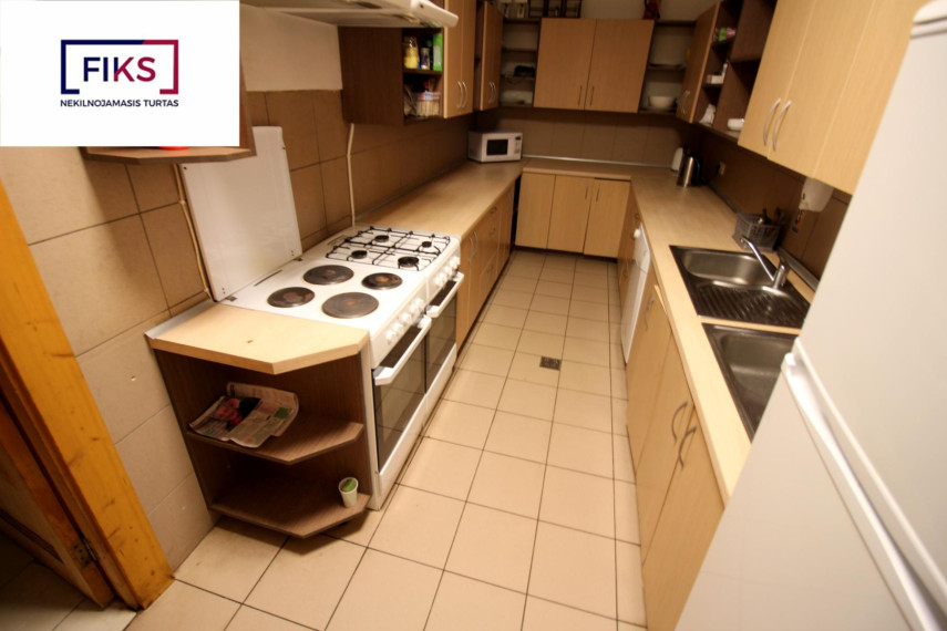 Parduodamas namas Gudašių k., Trakų r. sav., 750.00 m² ploto 5 kambariai 28