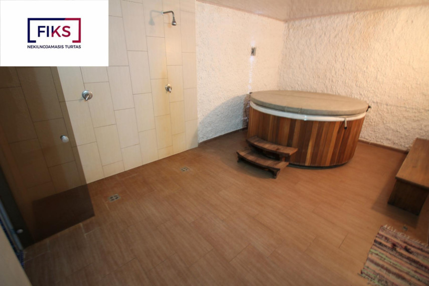 Parduodamas namas Gudašių k., Trakų r. sav., 750.00 m² ploto 5 kambariai 30