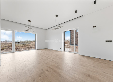 Parduodamas namas Griežlių g. , Salininkai, Vilniaus m., Vilniaus m. sav., 110 m2 ploto, 2 aukštai