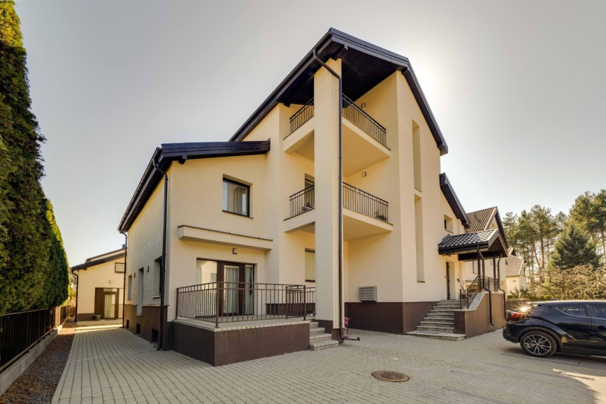 Parduodamas butas Šarmos g., Lazdynėliai, Vilniaus m., Vilniaus m. sav., 43.64 m2 ploto, 1 kambariai 15