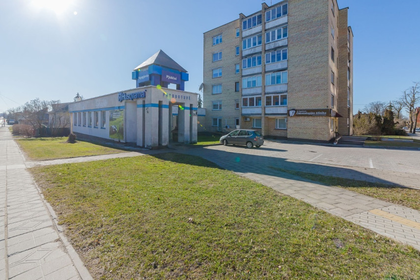 Parduodamos administracinės, kitos paskirties, paslaugų, prekybos patalpos Vytauto g., Centras, Šiaulių m., Šiaulių m. sav., 178.09 m2 ploto 1