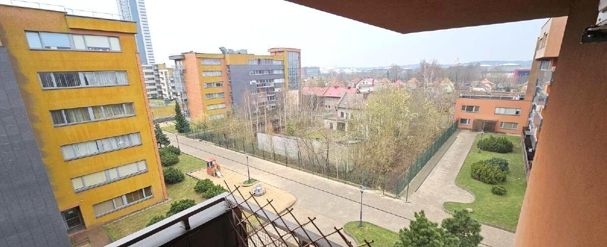 Parduodamas butas Klaipėdos apskritis, Klaipėda, Gandrališkės, Birutės g., 65 m2 ploto, 3 kambariai 4