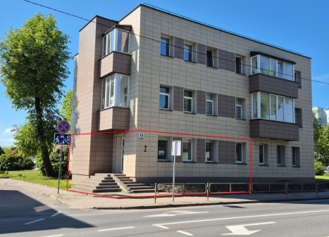 Nuomojamos administracinės, kitos paskirties, paslaugų, prekybos patalpos Smėlynės g., Centras, Panevėžio m., Panevėžio m. sav., 73.75 m2 ploto