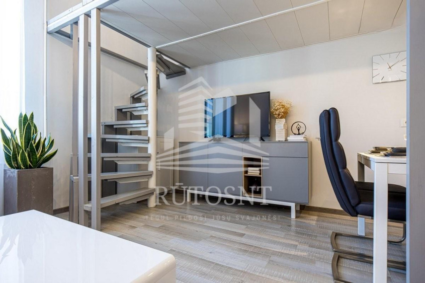 Parduodamas butas Žvejų g., Senamiestis, Klaipėdos m., Klaipėdos m. sav., 25.00 m² ploto 1 kambarys 12