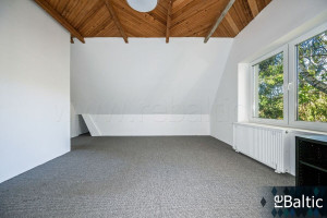 Parduodamas namas Juodvarnių Sodų 26-oji g., Vilniaus m., Vilniaus m. sav., 160.77 m2 ploto, 2 aukštai 30