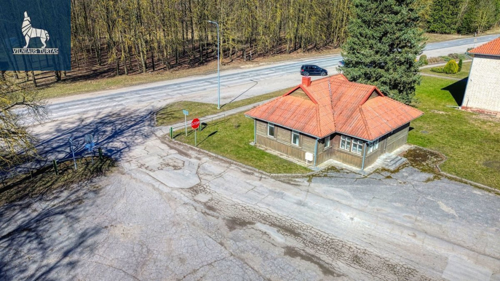 Parduodamas namas Biržų r. sav., Biržų m., J.Basanavičiaus g., 68 m2 ploto, 1 aukštai 12