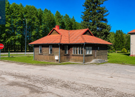 Parduodamas namas Biržų r. sav., Biržų m., J.Basanavičiaus g., 68 m2 ploto, 1 aukštai Parduodamas namas Biržų r. sav., Biržų m., J.Basanavičiaus g., 68 m2 ploto, 1 aukštai