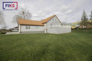 Parduodamas namas Čekiškės g., Vilkijos m., Kauno r. sav., 277.87 m² ploto 2 kambariai 2