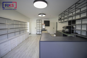Parduodamas namas Čekiškės g., Vilkijos m., Kauno r. sav., 277.87 m² ploto 2 kambariai 19