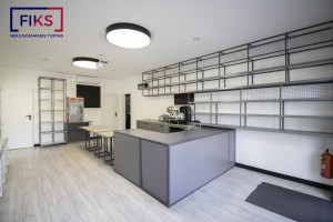 Parduodamas namas Čekiškės g., Vilkijos m., Kauno r. sav., 277.87 m² ploto 2 kambariai 20