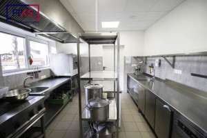 Parduodamas namas Čekiškės g., Vilkijos m., Kauno r. sav., 277.87 m² ploto 2 kambariai 22