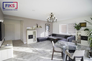 Parduodamas namas Čekiškės g., Vilkijos m., Kauno r. sav., 277.87 m² ploto 2 kambariai 5
