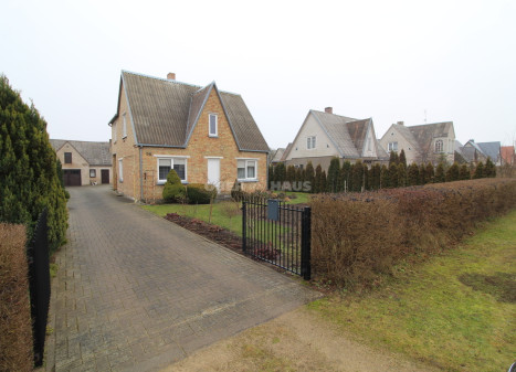 Parduodamas namas Kuršėnų m., Šiaulių r. sav., 89.54 m2 ploto, 2 aukštai