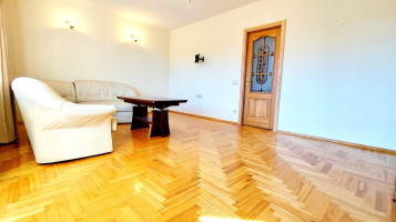 Nuomojamas butas Jono Kairiūkščio g., Bajorai, Vilniaus m., Vilniaus m. sav., 82 m2 ploto, 3 kambariai 9