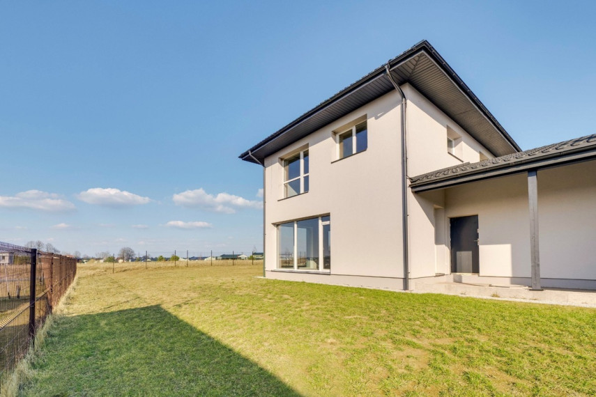 Parduodamas namas Senasis Ukmergės kelias, Mažosios Riešės vs., Vilniaus r. sav., 161 m2 ploto, 2 aukštai 3