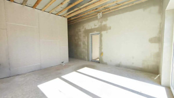 Parduodamas namas Rasos g., Rastinėnų k., Vilniaus r. sav., 80 m2 ploto, 1 aukštai 10